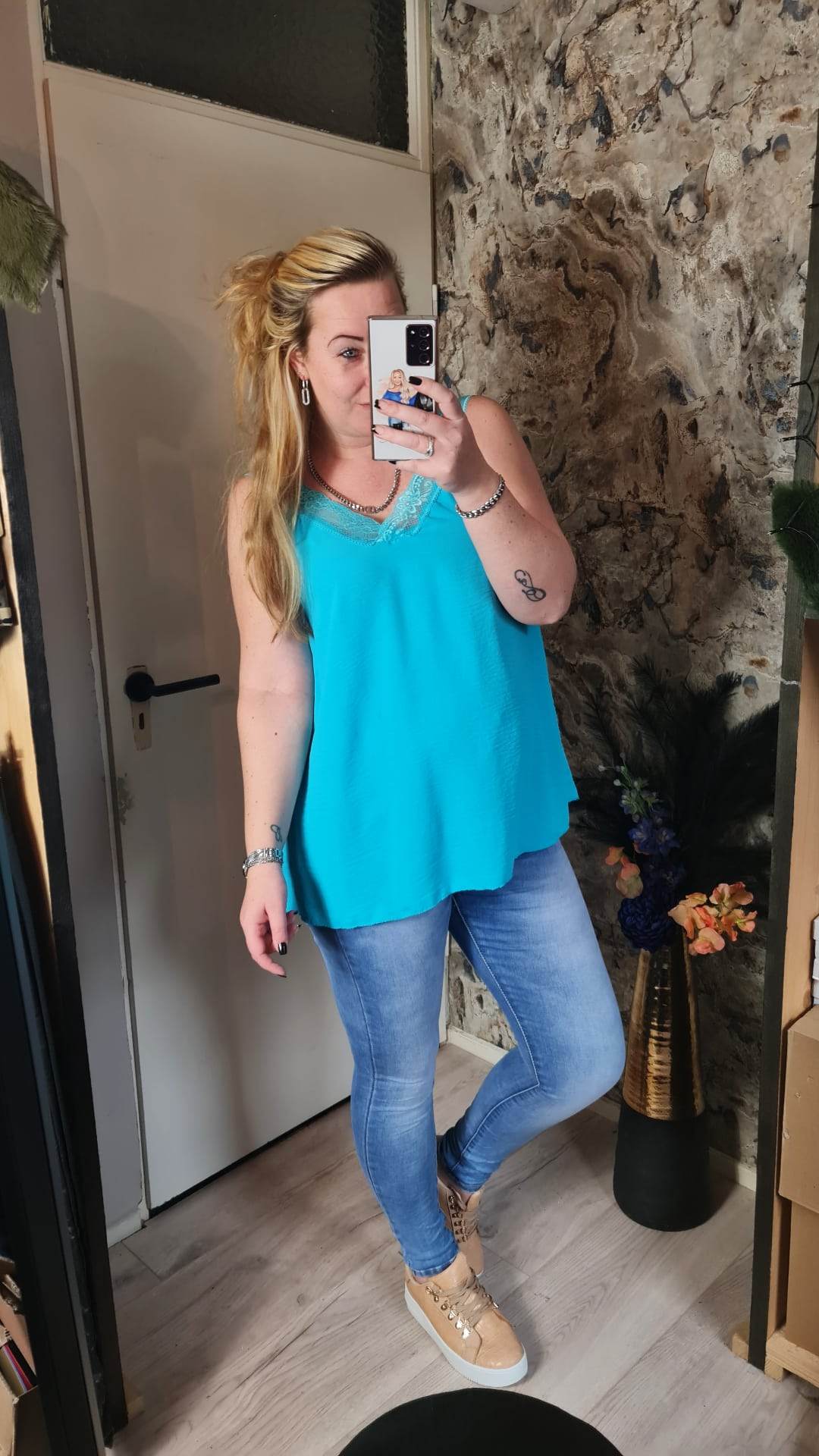 NINA TOP KANT | 20 KLEUREN