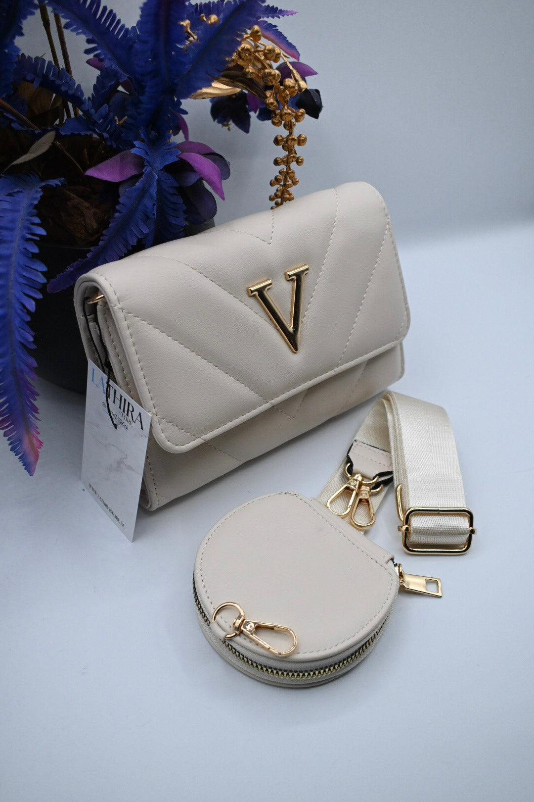 VIK SCHOUDERTAS | OFF WHITE