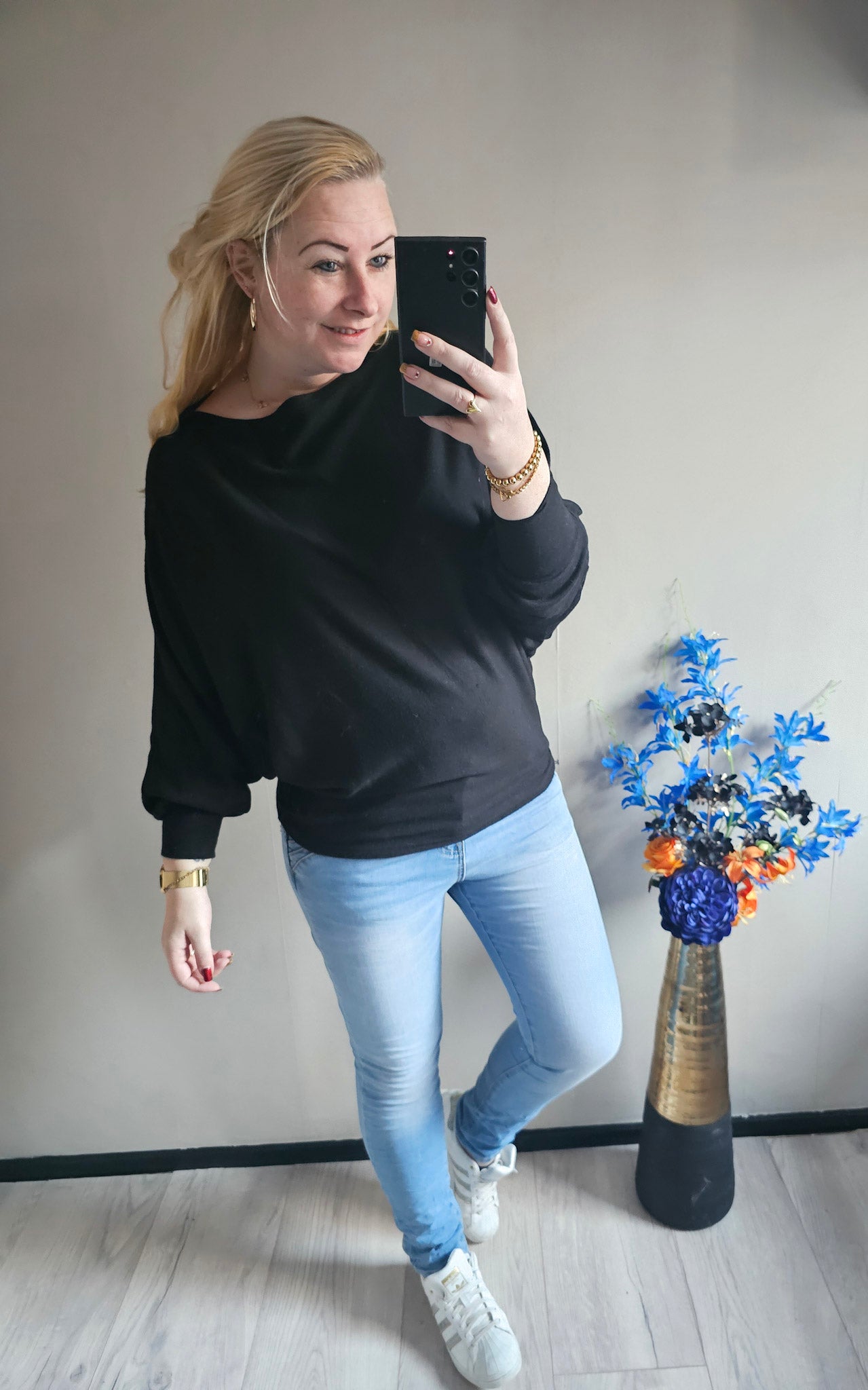 EMMY VLINDERTRUI | ZWART