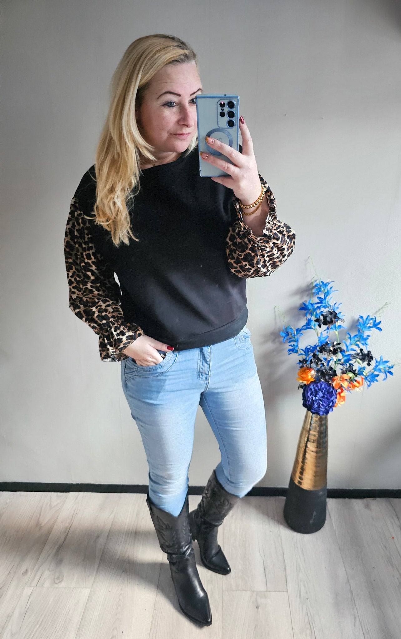 LEOPARD MOUW | ZWART