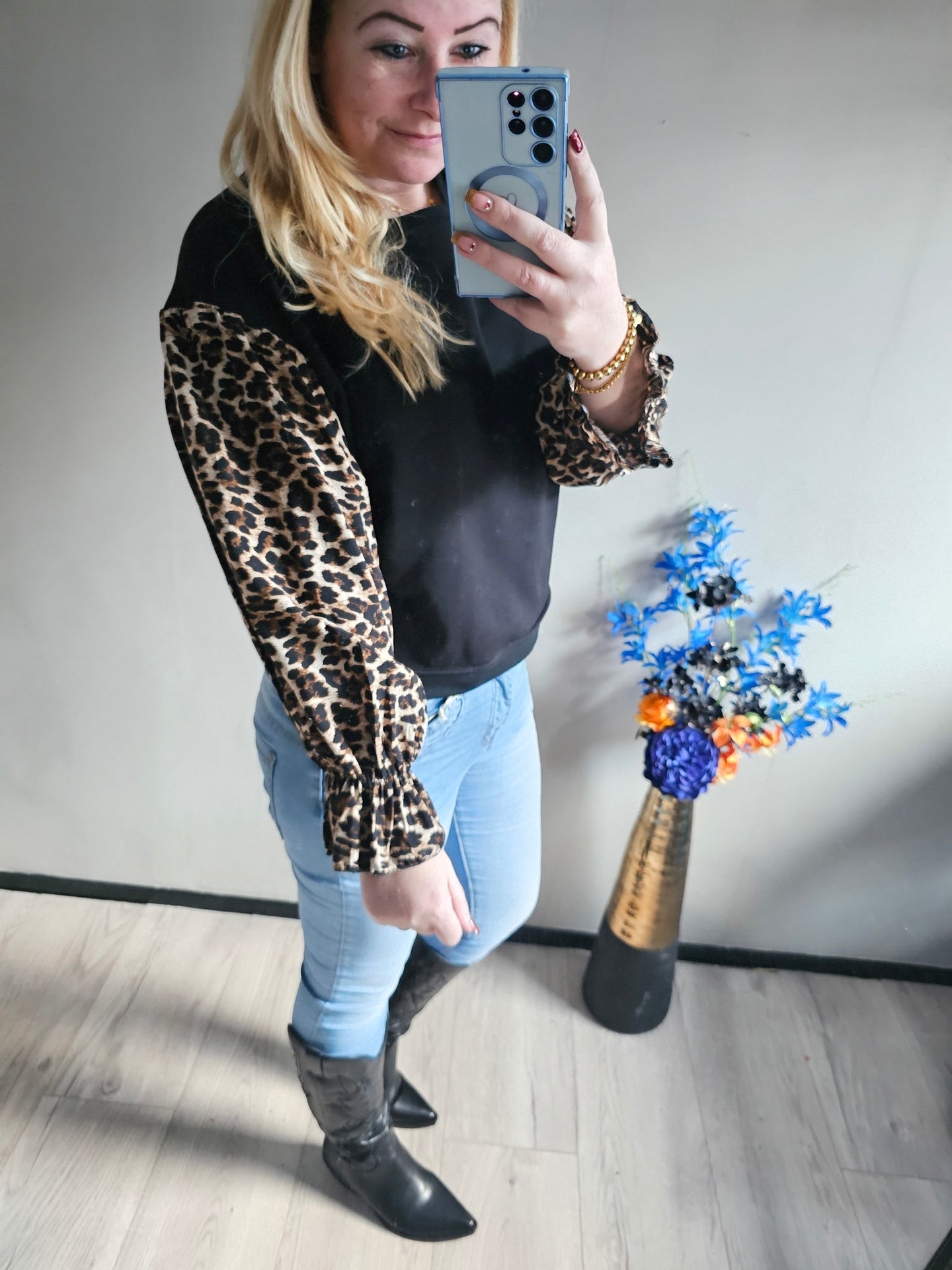 LEOPARD MOUW | ZWART