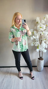 TRAVEL BLOUSE