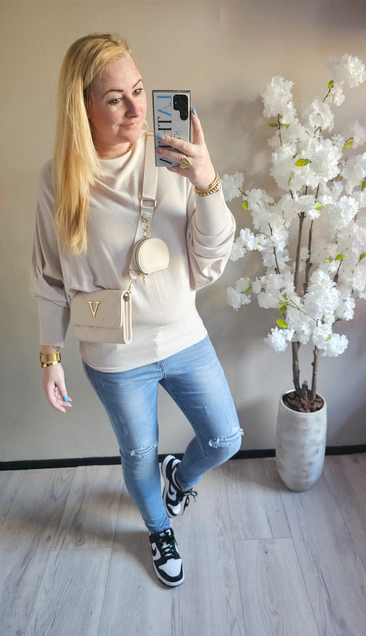 DINA VLINDERTUI