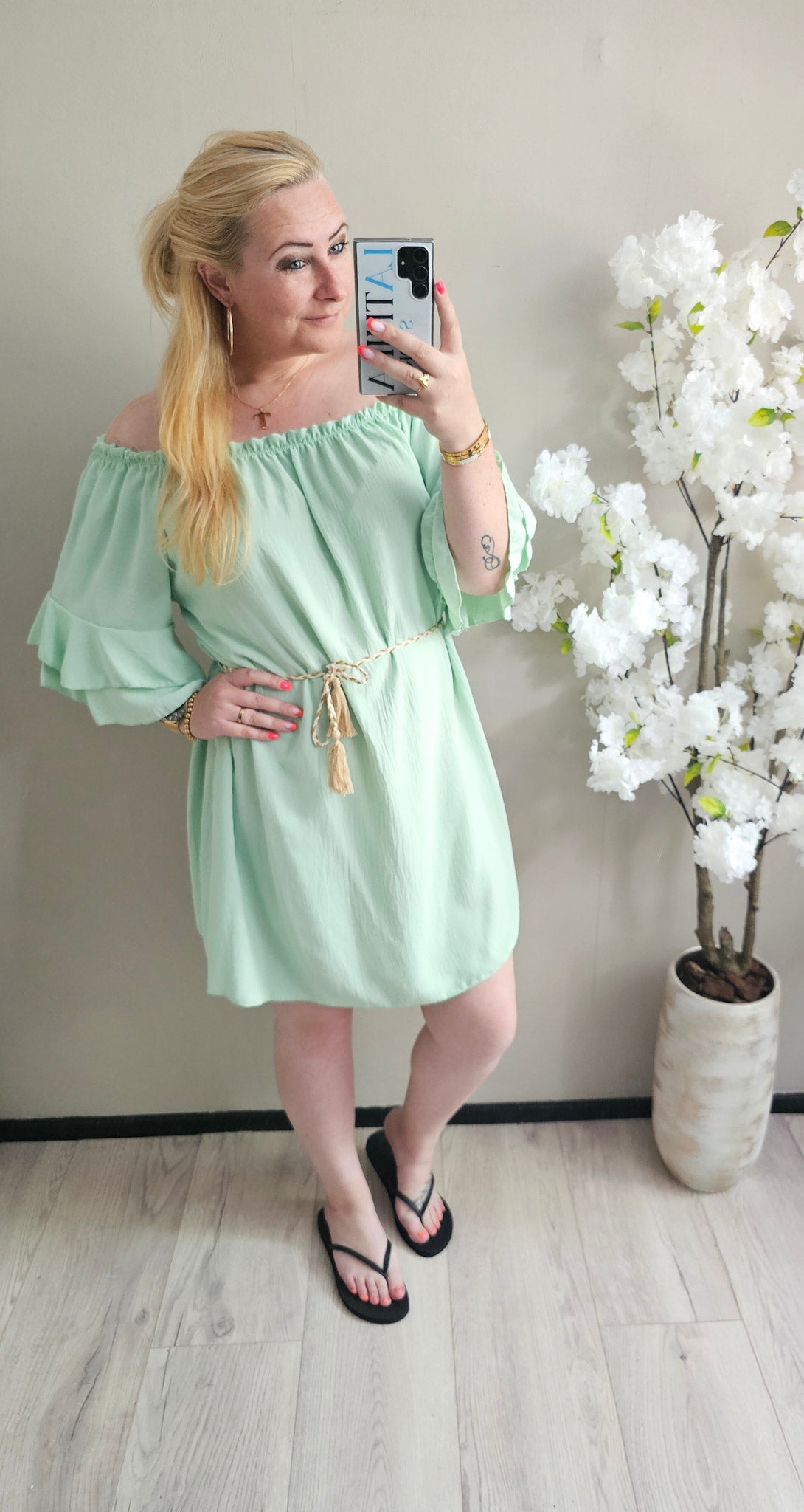 OFF SHOULDER JURK | MINT