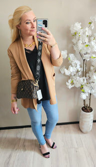 JENNA BLAZER | BRUIN