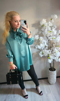 BLOUSE SATIN STRIK | ZEE GROEN