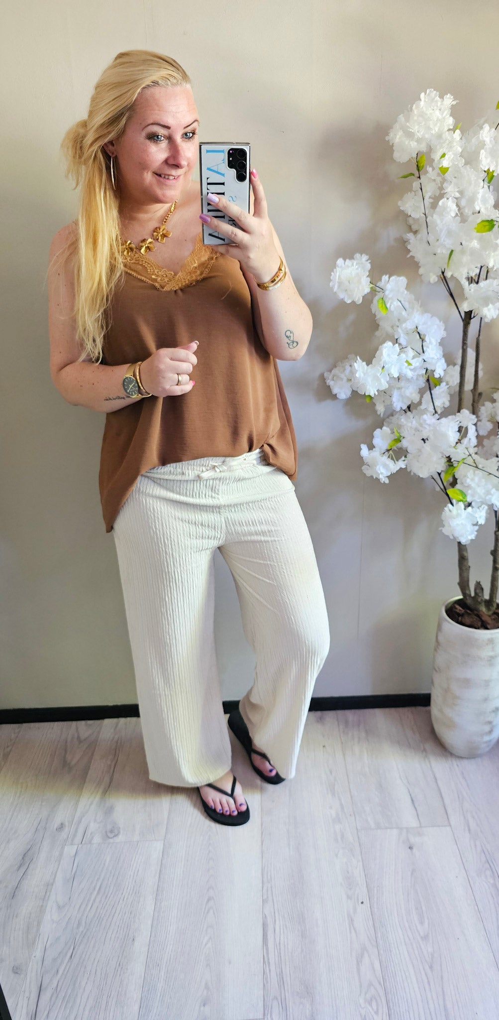 HOT SUMMER PANTS | CREME