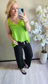 HOT SUMMER PANTS | ZWART