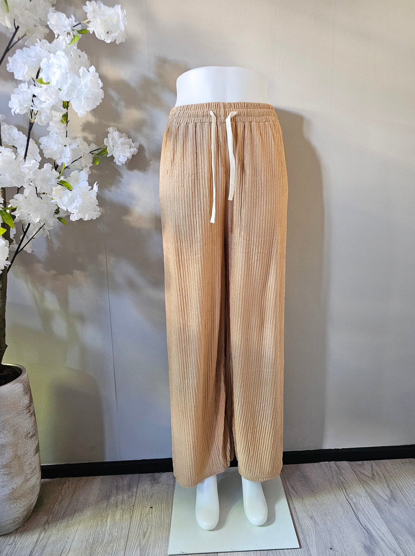 HOT SUMMER PANTS | BEIGE
