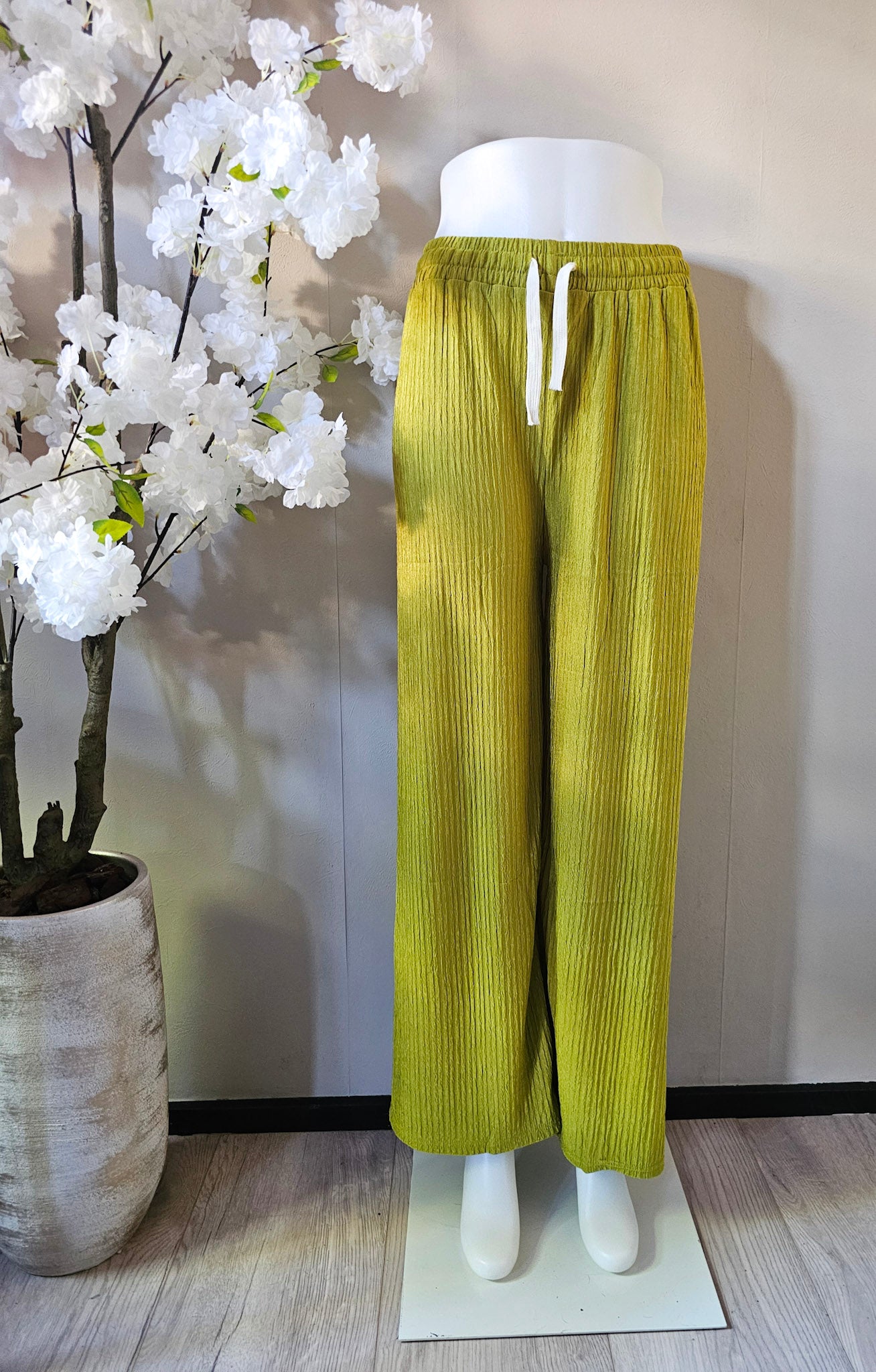 HOT SUMMER PANTS | LIME GROEN