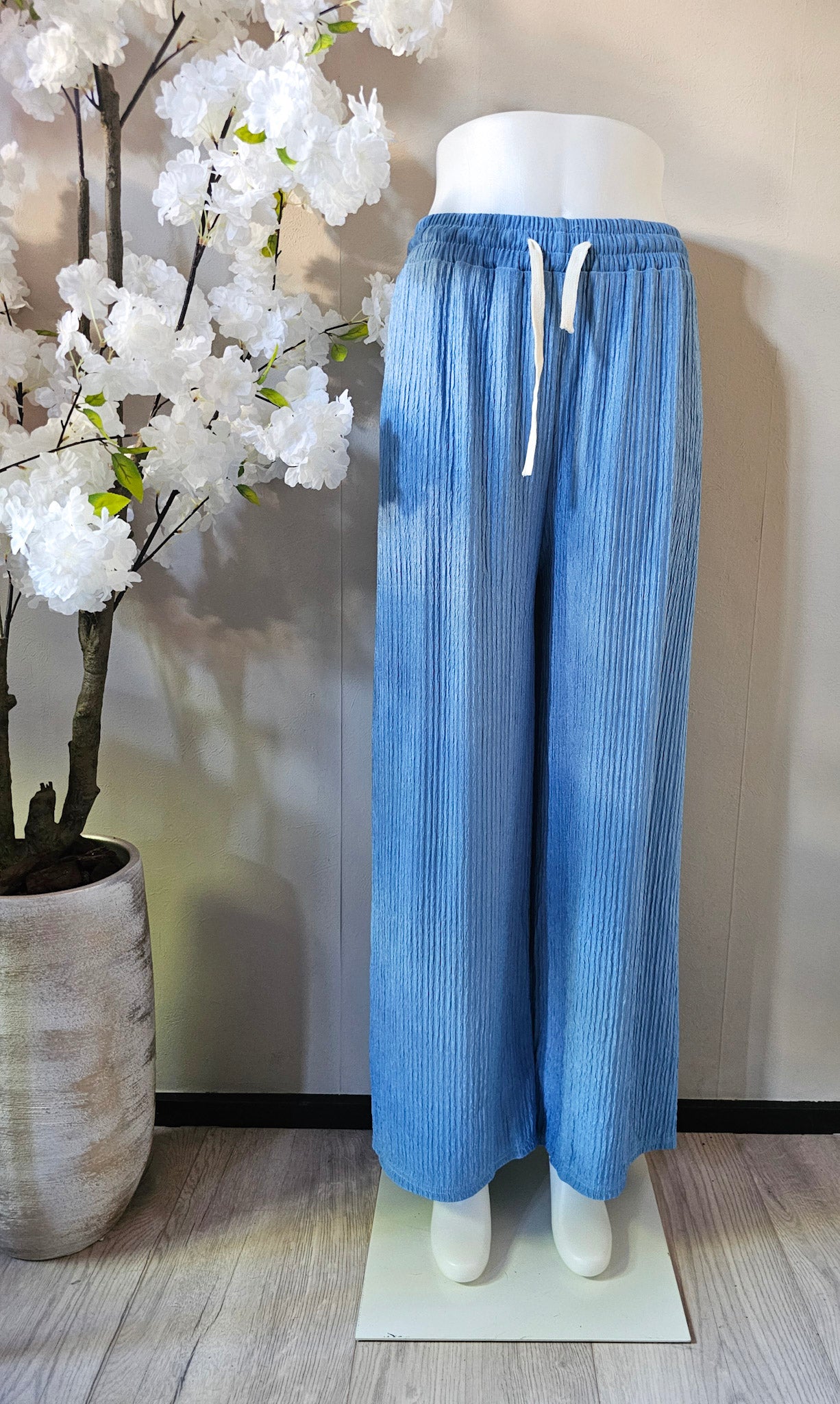 HOT SUMMER PANTS | LICHT BLAUW