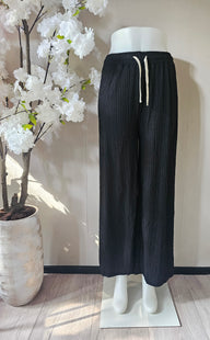 HOT SUMMER PANTS | ZWART