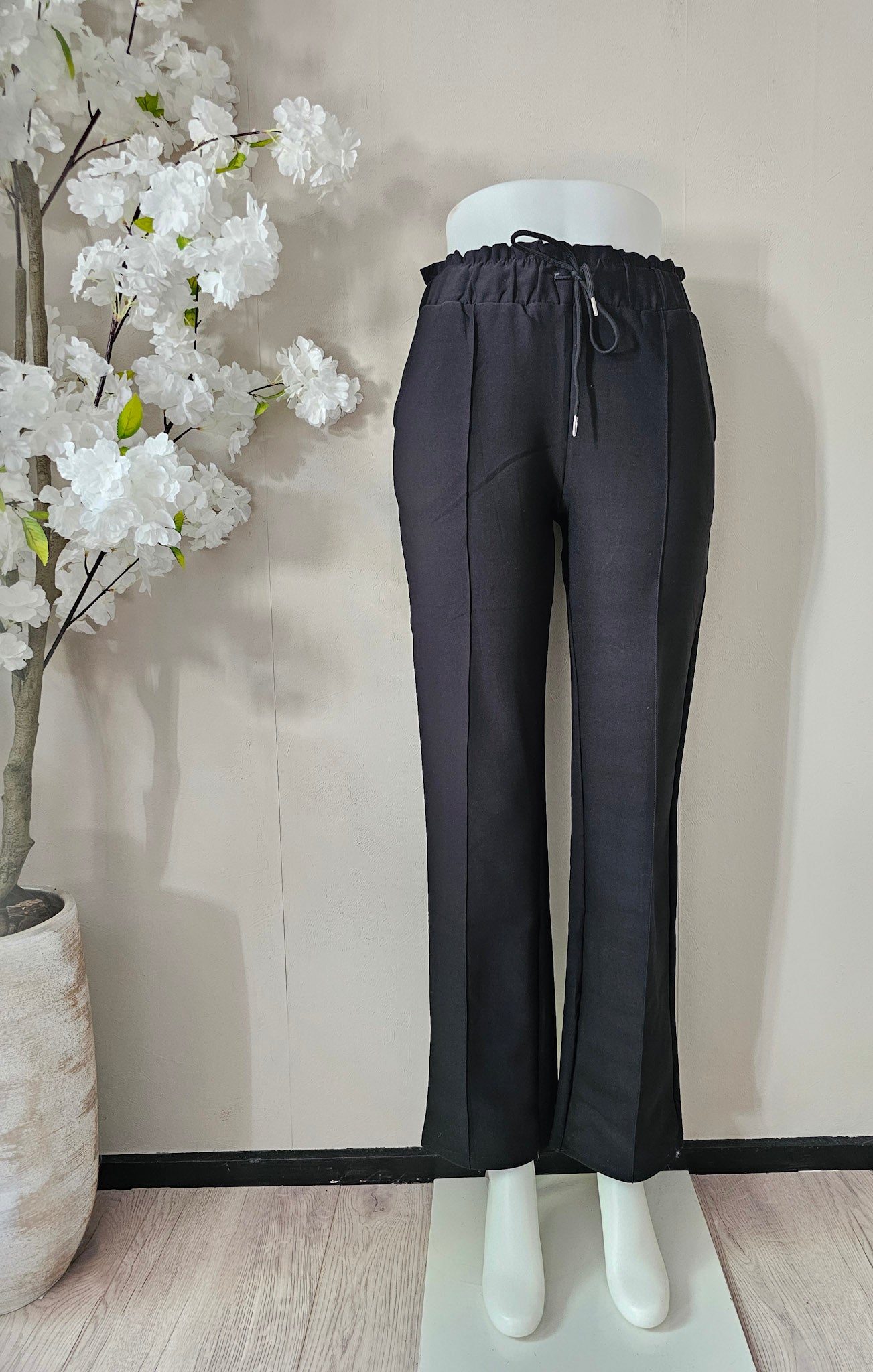 TRAVEL TROUSER STRAIGHT | ZWART