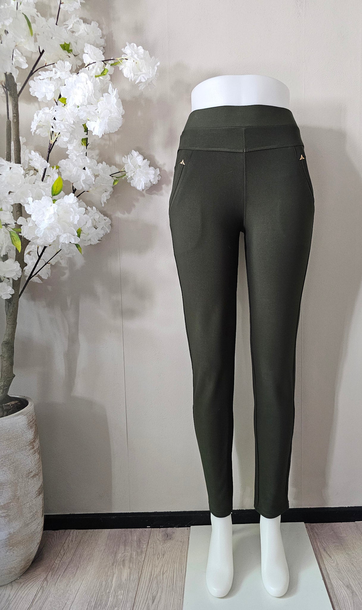 TRAVEL TROUSER | KHAKI