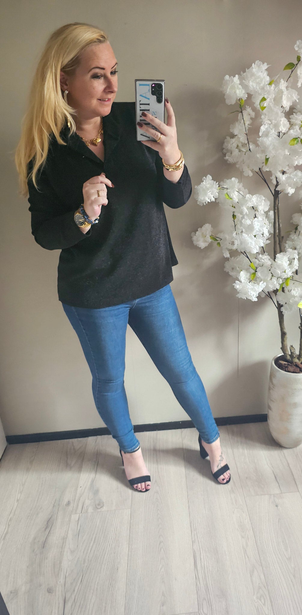 SPARKLE V TOP | ZWART