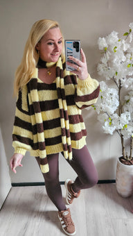 GEBREIDE TRUI STRIPE MET SJAAL