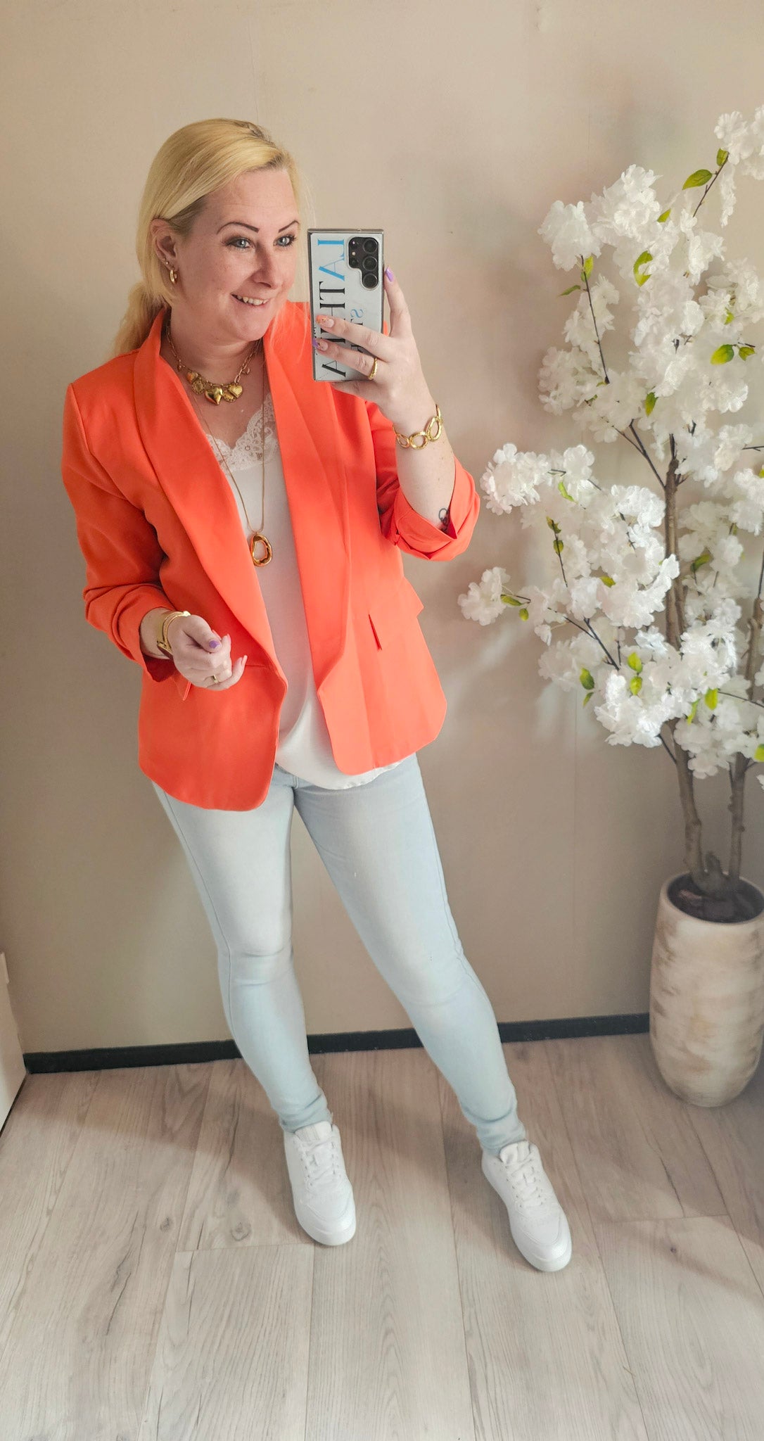 NAOMI BLAZER | ORANJE