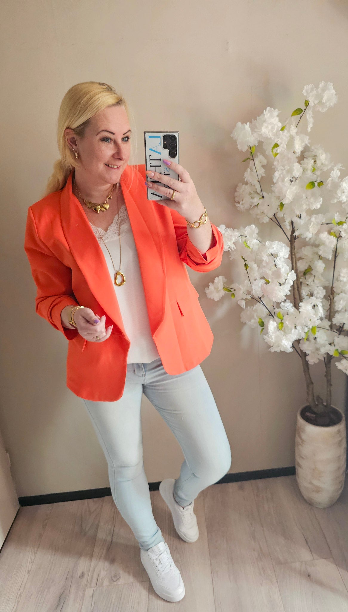 NAOMI BLAZER