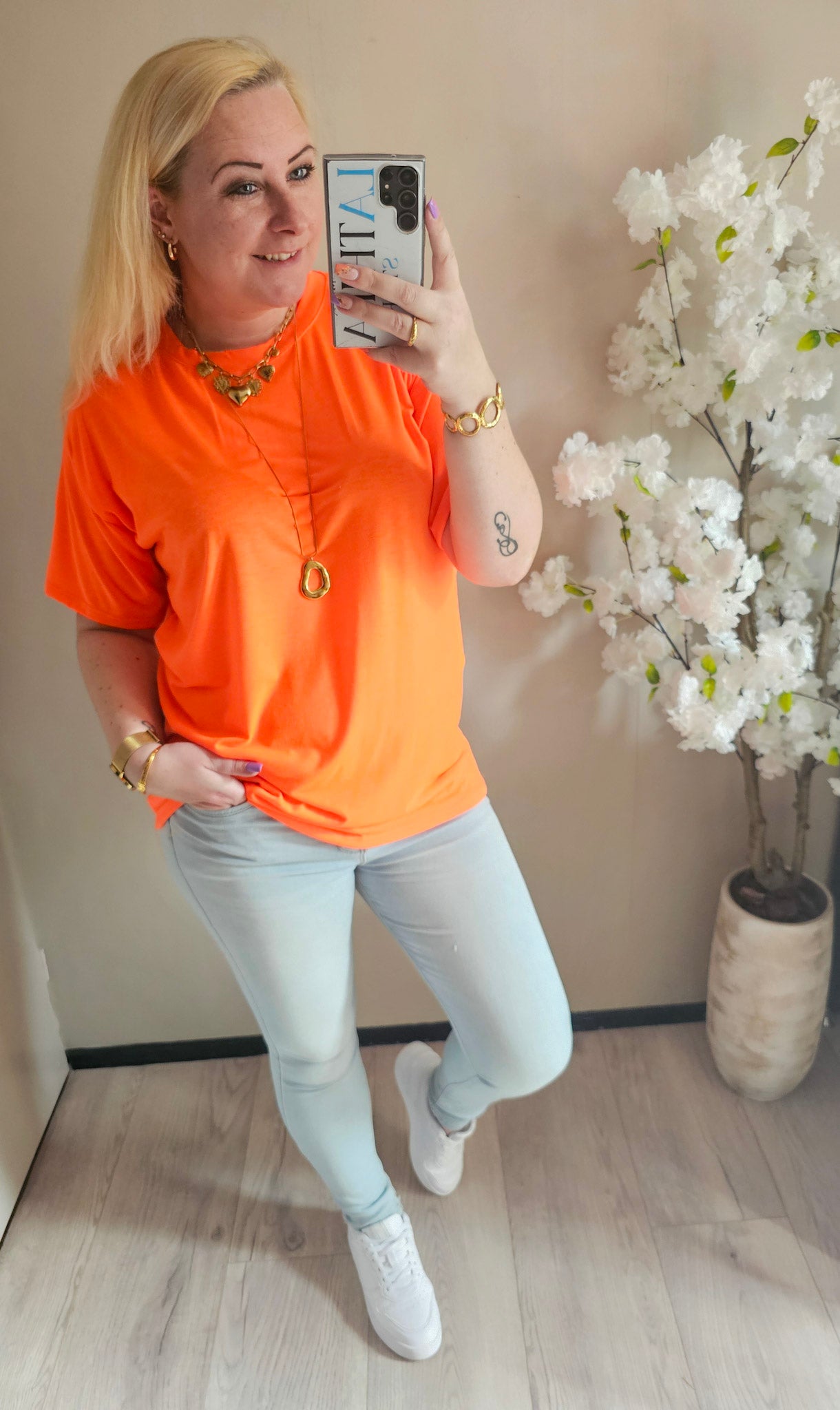 BASIC T-SHIRT | ORANJE