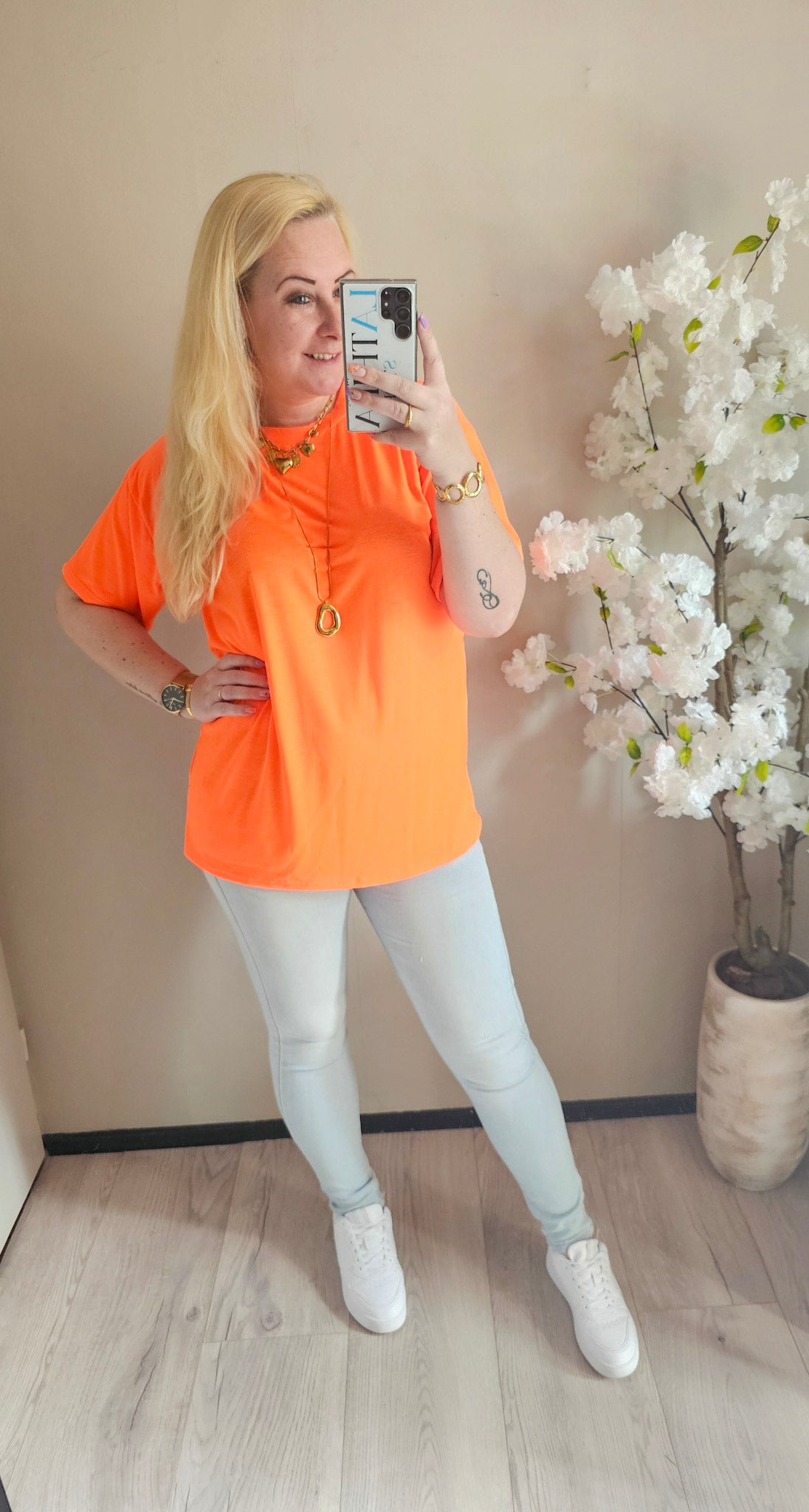 BASIC T-SHIRT | ORANJE