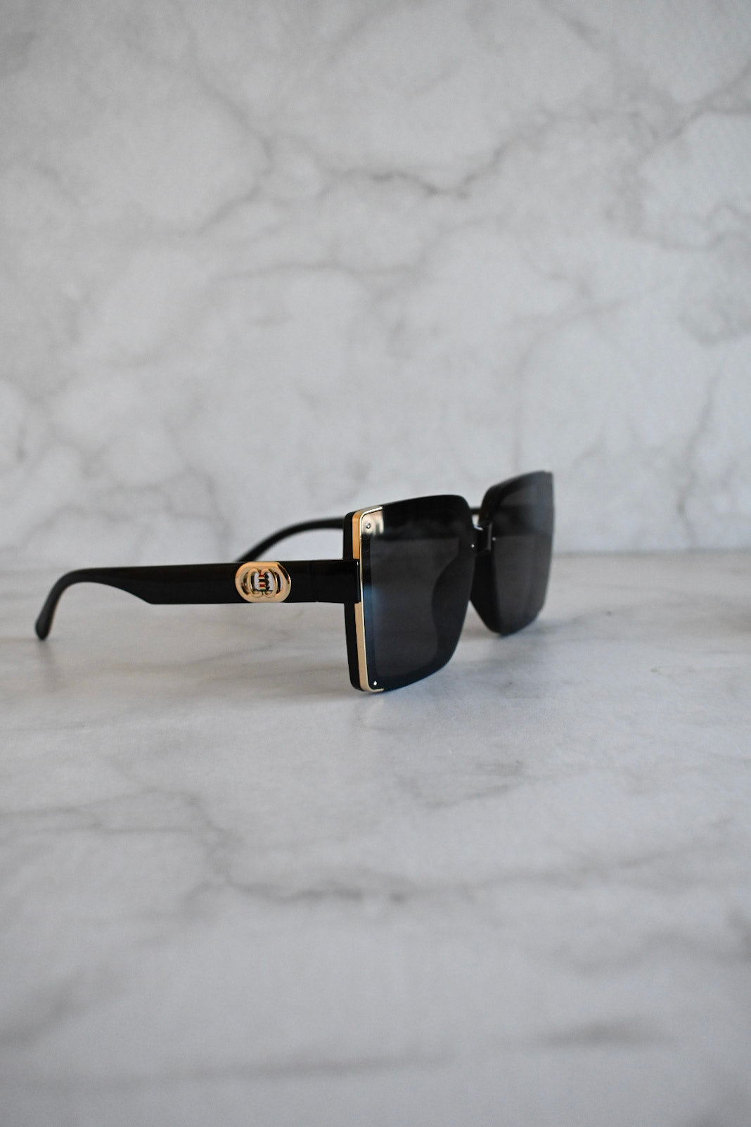 ZONNEBRIL CELINE | ZWART-DARK