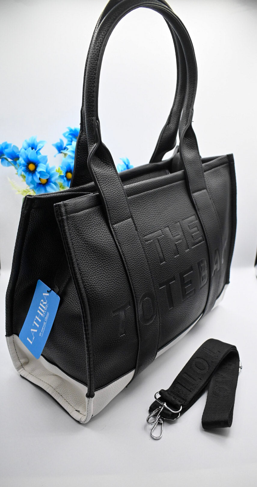 TOTE BAG LARGE | ZWART