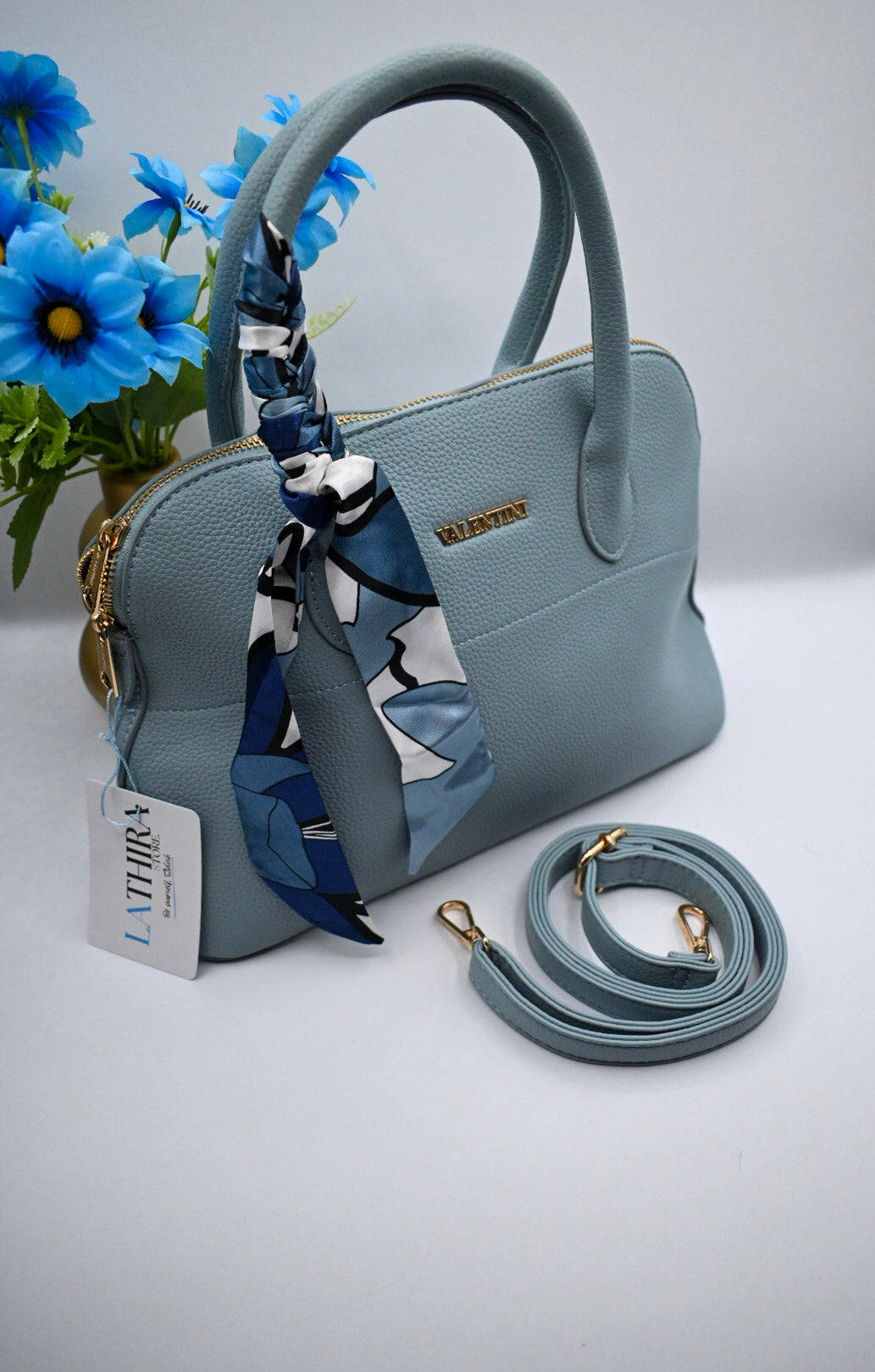 VALENTINA HANDTAS | LICHT BLAUW