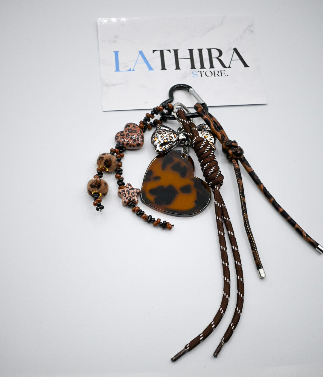 TASSENHANGER HART | LEOPARD
