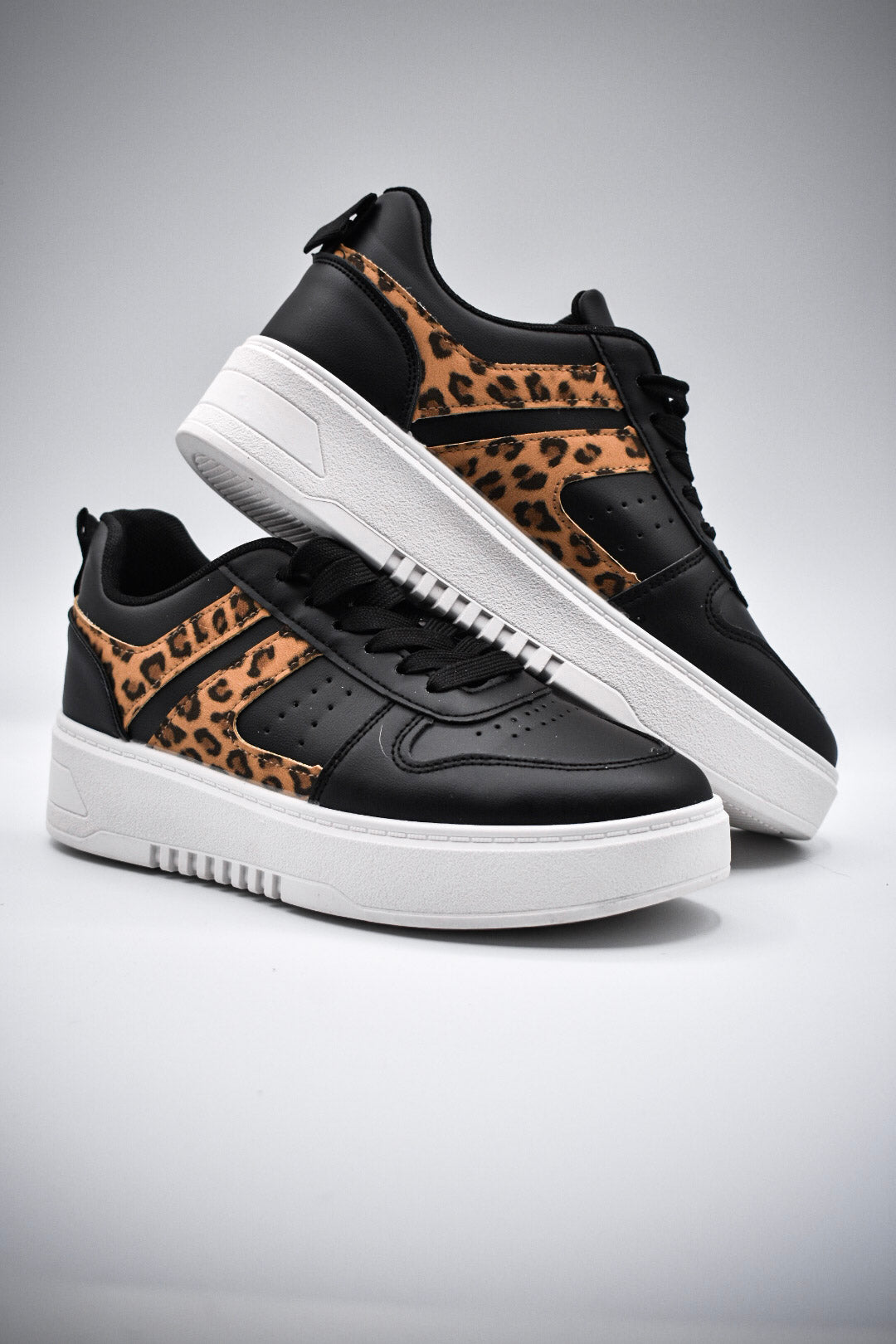 LEOPARD SNEAKERS | ZWART